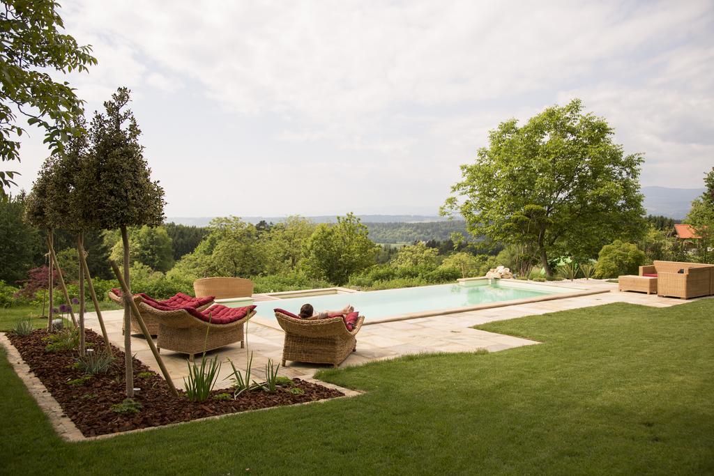 Landvilla Pia Attendorf Bagian luar foto